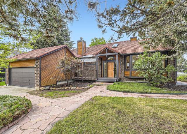 Property at 916 W Alder St, Louisville, CO 80027, 4 beds, 3 baths