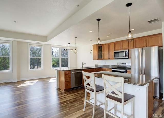 Property at 2200 S University Blvd #313, Denver, CO 80210, 2 beds, 2 baths