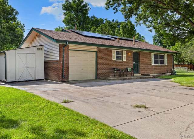 Property at 5193 Zinnia St, Arvada, CO 80002, 3 beds, 2 baths