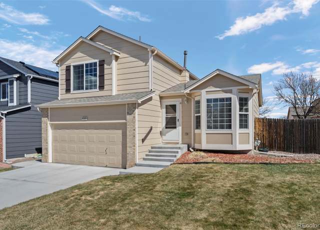 Property at 338 Chelsea St, Castle Rock, CO 80104, 4 beds, 3 baths