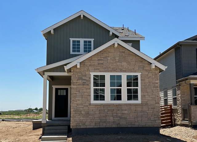Property at 3295 N Coolidge Way, Aurora, CO 80019, 4 beds, 3 baths
