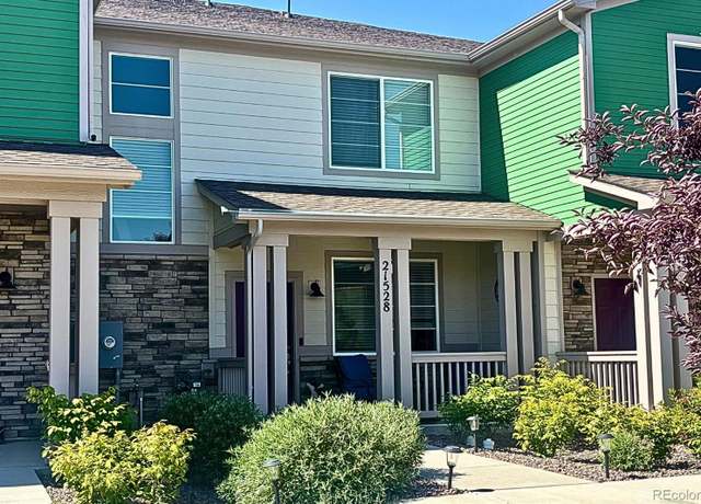 Property at 21528 E 59th Pl, Aurora, CO 80019, 3 beds, 3 baths