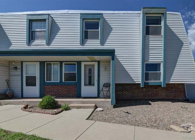 Property at 3029 E Fountain Blvd, Colorado Springs, CO 80910, 3 beds, 2 baths