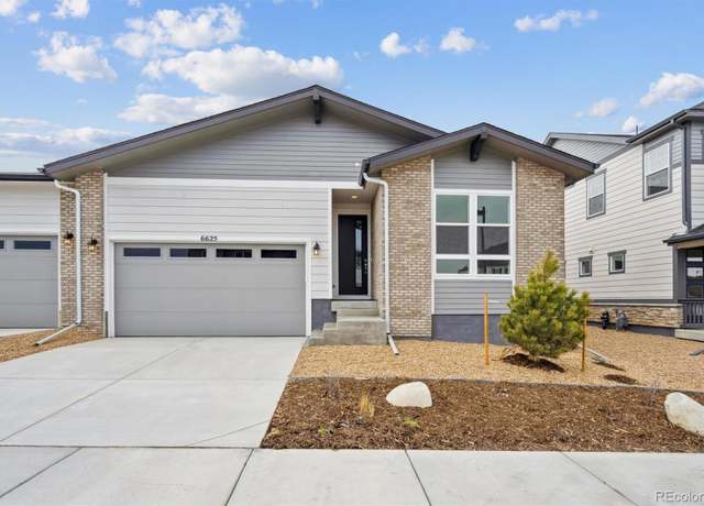 Property at 6625 N Nepal St, Aurora, CO 80019, 3 beds, 2 baths