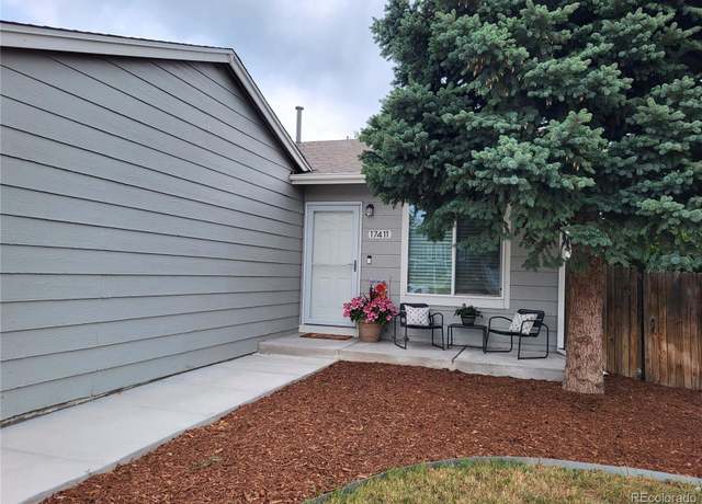 Property at 17411 E Layton Dr, Aurora, CO 80015, 3 beds, 2 baths