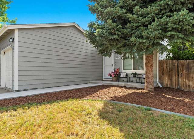 Property at 17411 E Layton Dr, Aurora, CO 80015, 3 beds, 2 baths