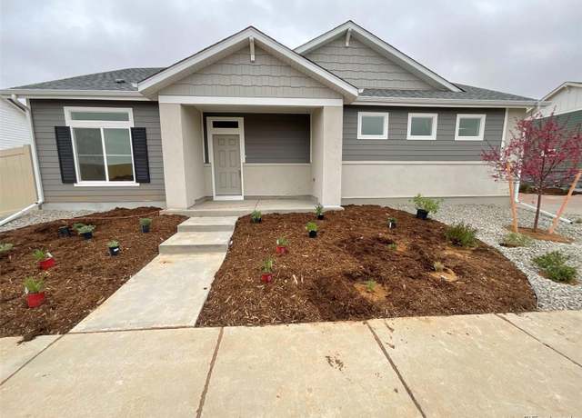 Property at 5186 N Quemoy Ct, Aurora, CO 80019, 2 beds, 2 baths