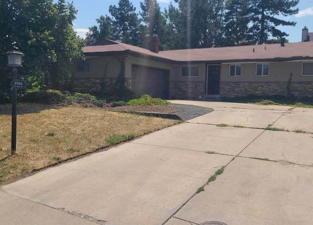 Property at 1916 E Mineral Ave, Centennial, CO 80122, 4 beds, 3 baths