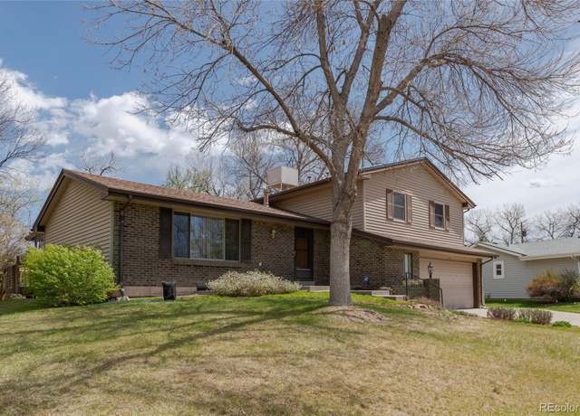 Property at 1275 W Hinsdale Dr, Littleton, CO 80120, 3 beds, 3 baths