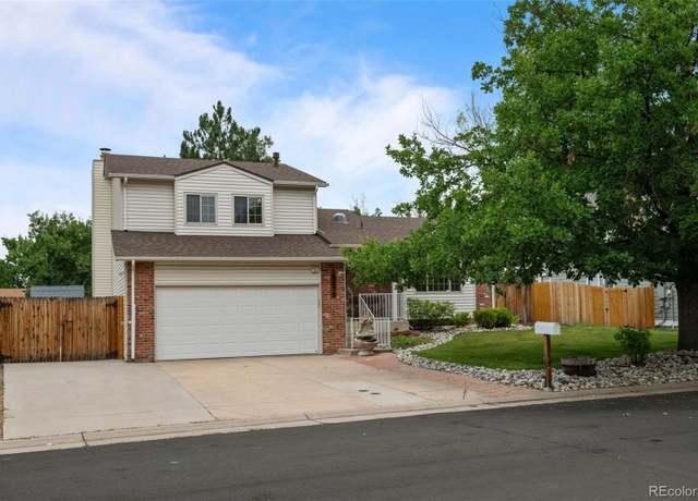 Property at 19477 E Greenwood Pl, Aurora, CO 80013, 4 beds, 4 baths