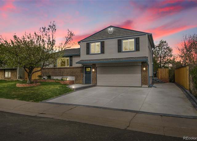 Property at 4924 S Flower Way, Littleton, CO 80123, 4 beds, 2 baths