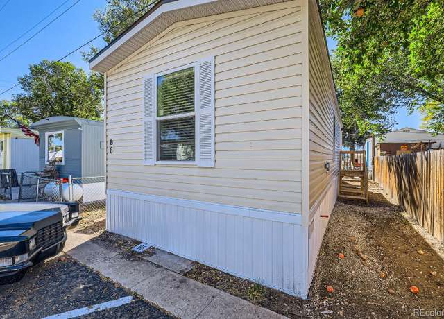 Property at 3410 N El Paso St, Colorado Springs, CO 80907, 2 beds, 1 bath