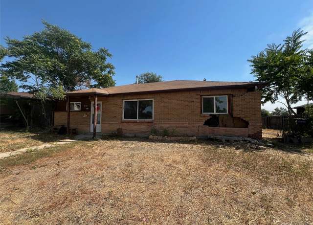 Property at 9410 Lilly Ct, Thornton, CO 80229, 3 beds, 2 baths