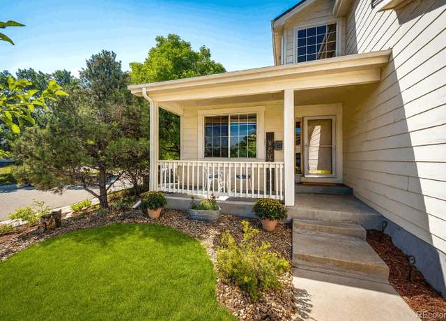 Property at 712 Sparrow Hawk Dr, Highlands Ranch, CO 80129, 4 beds, 4 baths
