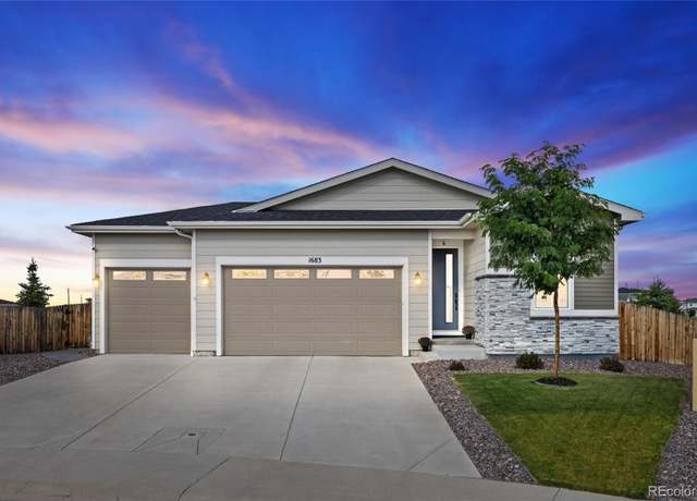 Property at 1683 Castle Vista Way, Castle Rock, CO 80104, 3 beds, 2 baths