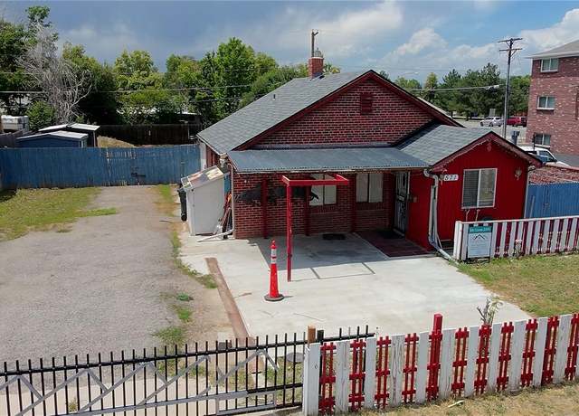Property at 571 Geneva St, Aurora, CO 80010, 2 beds, 1 bath