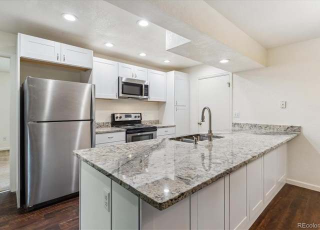 Property at 9427 W 89th Cir, Broomfield, CO 80021, 3 beds, 2 baths