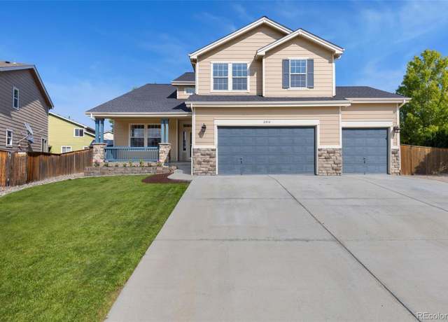Property at 2010 Glenarbor Ct, Longmont, CO 80504, 6 beds, 4 baths
