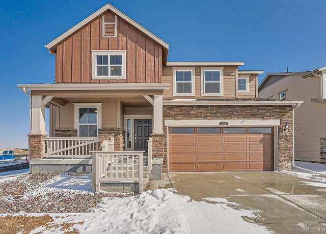 Property at 738 N Clubview St, Watkins, CO 80137, 4 beds, 3 baths