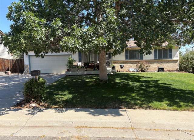 Property at 2884 S Mobile St, Aurora, CO 80013, 4 beds, 2 baths
