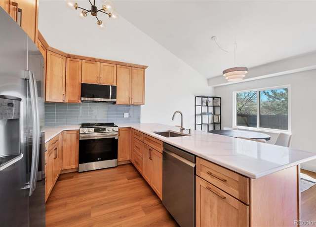 Property at 714 Sedge Way, Lafayette, CO 80026, 3 beds, 2 baths
