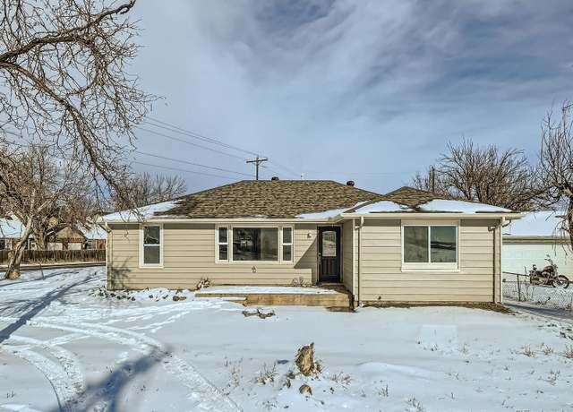 Property at 8501 E 104th Ave, Henderson, CO 80640, 5 beds, 3 baths