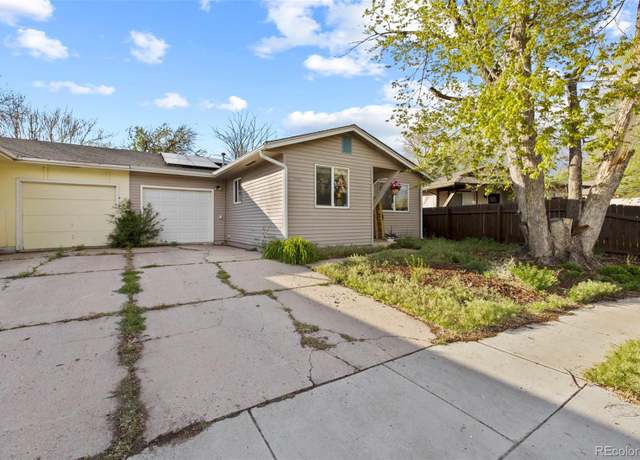 Property at 1944 Carmel Dr, Colorado Springs, CO 80910, 3 beds, 1 bath