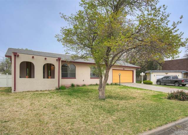 Property at 111 Circle Dr, Canon City, CO 81212, 4 beds, 3 baths