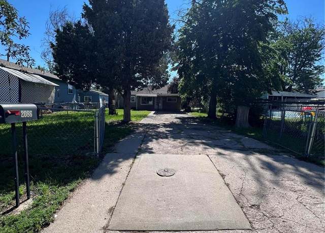 Property at 2086 Hanover St, Aurora, CO 80010, 3 beds, 1 bath