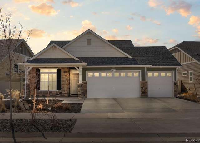 Property at 5037 N Quemoy St, Aurora, CO 80019, 3 beds, 3 baths