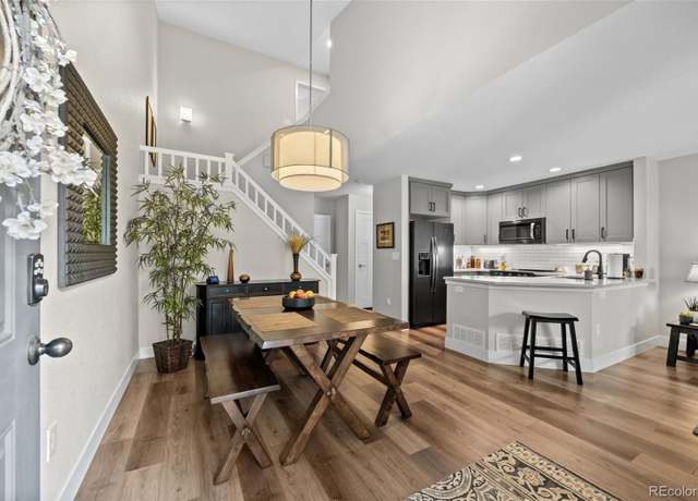 Property at 2528 Concord Cir, Lafayette, CO 80026, 2 beds, 3 baths