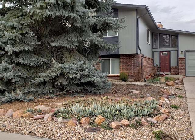 Property at 1289 Doric Dr, Lafayette, CO 80026, 4 beds, 3 baths