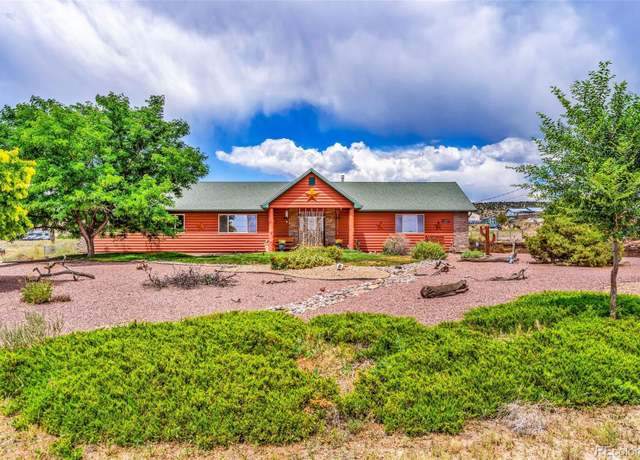 Property at 1337 York Ave, Canon City, CO 81212, 3 beds, 2 baths