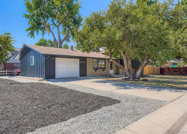 Property at 301 S Newland St, Lakewood, CO 80226, 3 beds, 2 baths