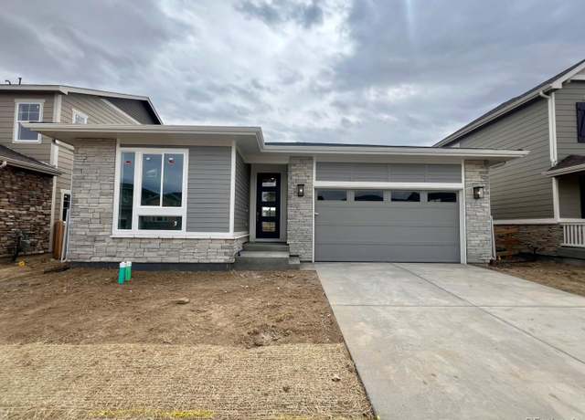 Property at 24738 E 40th Ave, Aurora, CO 80019, 5 beds, 3 baths