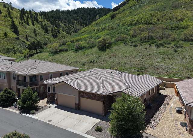 Property at 6945 N Fargo Trl, Littleton, CO 80125, 4 beds, 3 baths