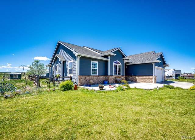 Property at 59466 E Commanche Way, Strasburg, CO 80136, 3 beds, 3 baths