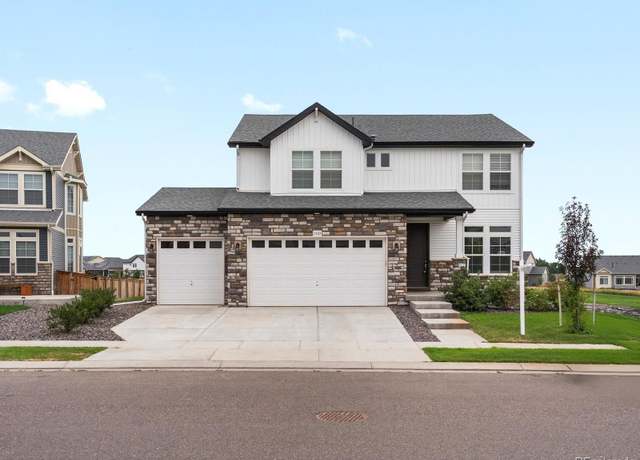Property at 11033 Olathe St, Commerce City, CO 80022, 3 beds, 3 baths