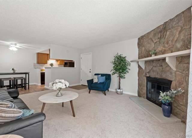 Property at 943 S Zeno Way #102, Aurora, CO 80017, 2 beds, 2 baths