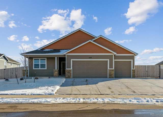 Property at 106 Seventh Ave, Wiggins, CO 80654, 3 beds, 2 baths