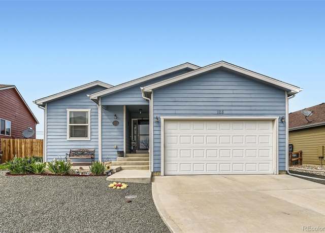 Property at 105 Johnson Cir, Keenesburg, CO 80643, 3 beds, 2 baths