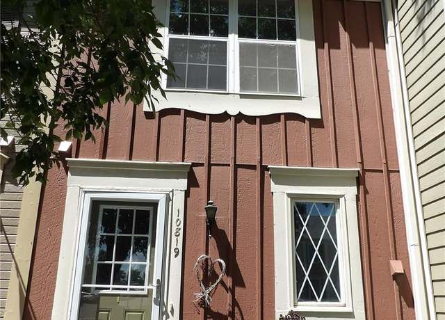 Property at 10819 Summerset Way, Parker, CO 80138, 2 beds, 2 baths