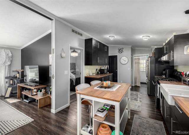 Property at 231 Mesa Verde St, Golden, CO 80401, 3 beds, 2 baths