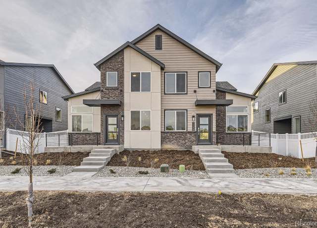 Property at 1232 S Algonquian St, Aurora, CO 80018, 3 beds, 3 baths