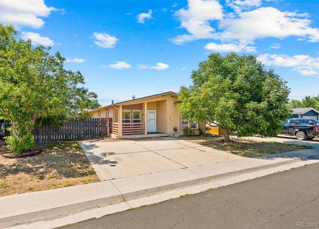 Property at 103 Wenatchee St, Lochbuie, CO 80603, 3 beds, 2 baths