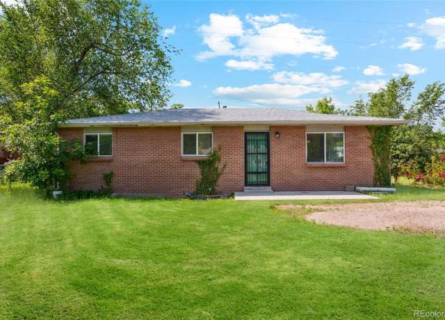Property at 1060 Saulsbury St, Lakewood, CO 80214, 3 beds, 2 baths