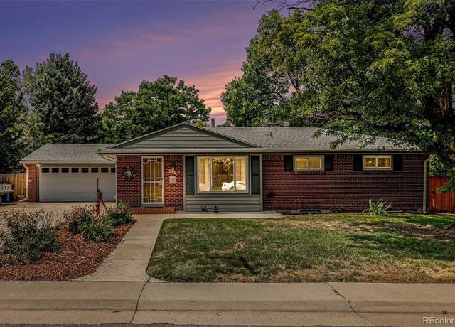 Property at 7005 S Ash Cir, Centennial, CO 80122, 4 beds, 2 baths