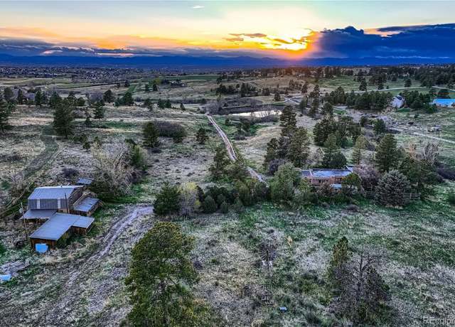 Property at 10426 Tomahawk Rd, Parker, CO 80138, 3 beds, 2 baths