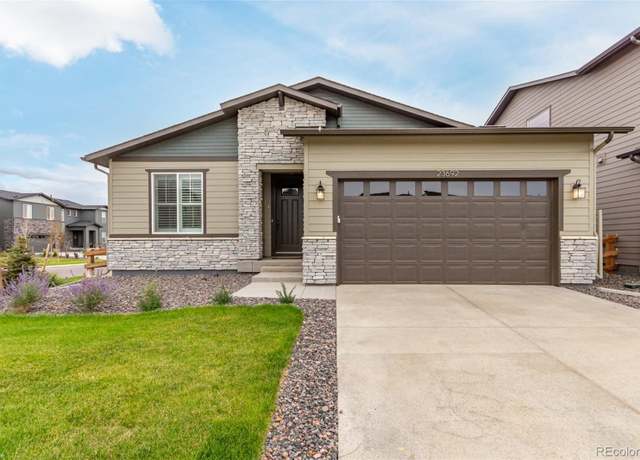 Property at 23692 E 40th Ave, Aurora, CO 80019, 3 beds, 2 baths