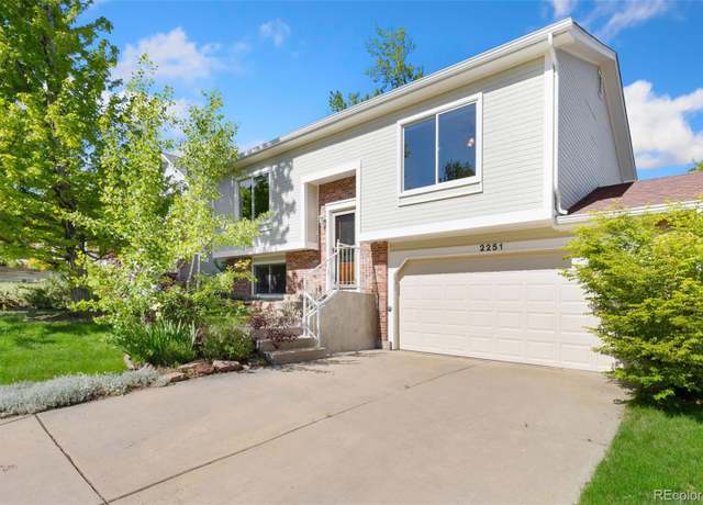 Property at 2251 Cliffrose Ln, Louisville, CO 80027, 3 beds, 2 baths